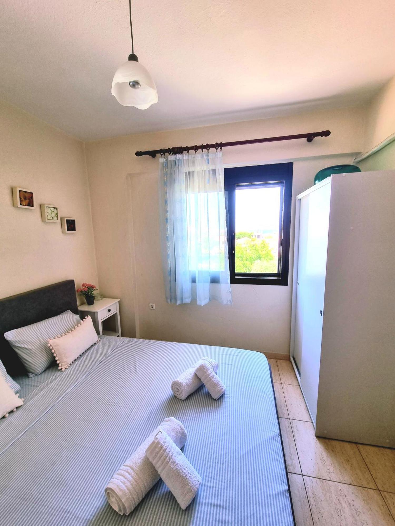 Nice Apartment With Amazing Views Kriopigi Zimmer foto